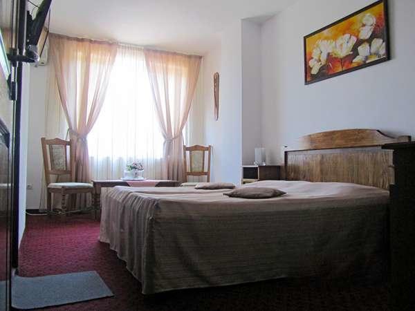 Hotel Dynes Észak-Eforie Kültér fotó